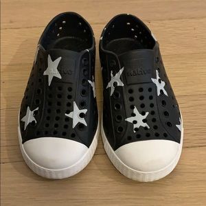 Toddler Native Shoes size 8 Black with White Stars